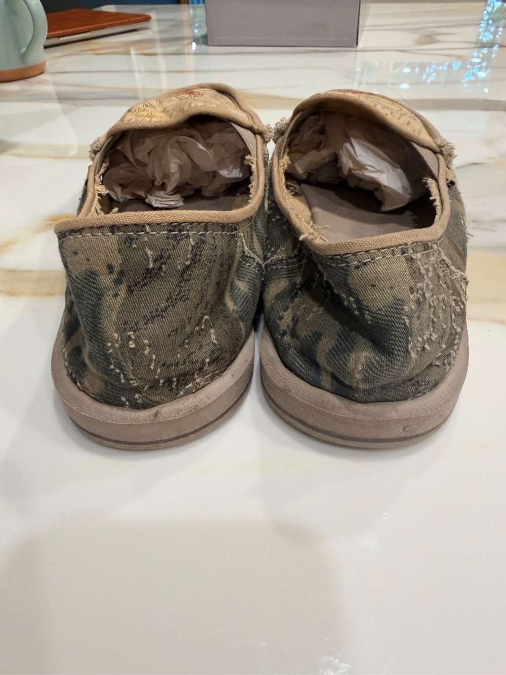 Sanuk Women's Scribble Sidewalk Surfer shoes Sz 7 M - Picture 8 of 10